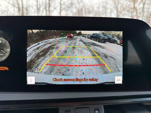 Used 2023 Lexus ES 350 w/ Premium Package image 27