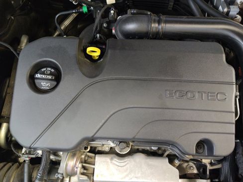 Used 2023 Chevrolet Malibu LS FWD image 30