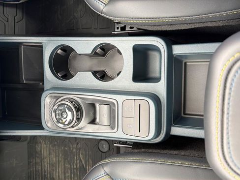 New 2026 Ford Maverick Lobo AWD/4WD image 19