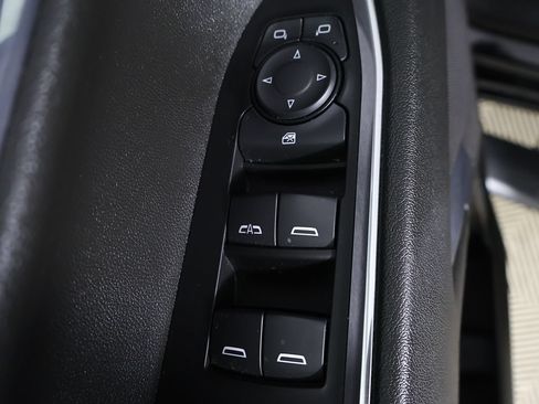Used 2024 Chevrolet Silverado 1500 RST AWD/4WD image 29