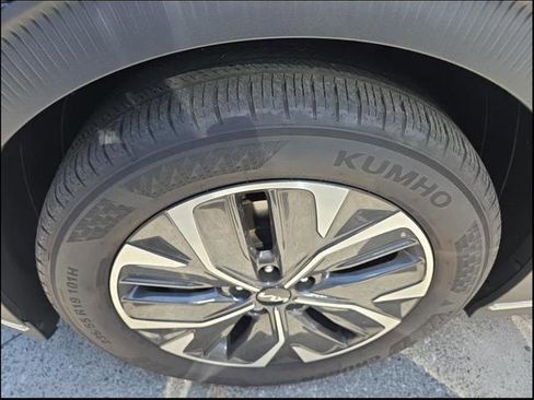 Used 2024 Kia EV6 Light RWD image 6