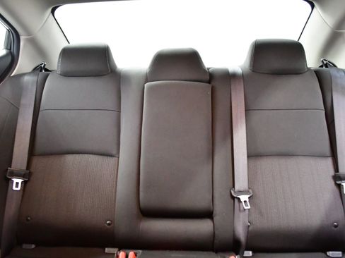 Used 2025 Nissan Altima 2.5 SV FWD image 11