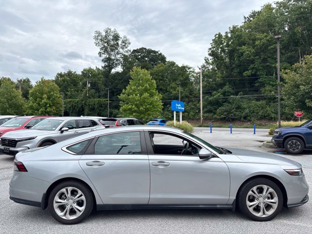 Certified 2023 Honda Accord LX image 9