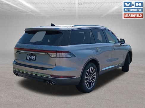 Used 2023 Lincoln Aviator Reserve AWD/4WD image 29