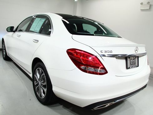 Used 2016 Mercedes-Benz C 300 4MATIC Sedan image 13