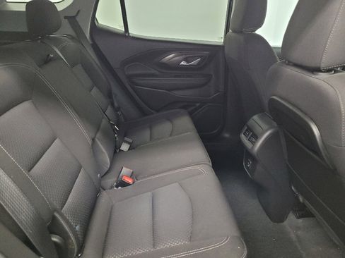 Used 2024 GMC Terrain SLE image 19