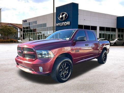 Used 2017 RAM 1500 Express w/ Express Value Package image 1