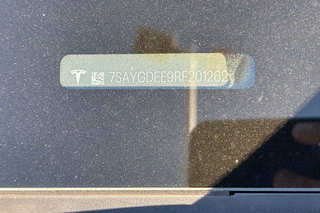 Used 2024 Tesla Model Y Long Range AWD/4WD image 3