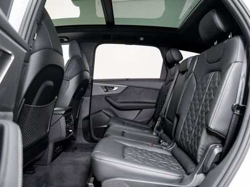 New 2026 Audi SQ7 Premium Plus image 24