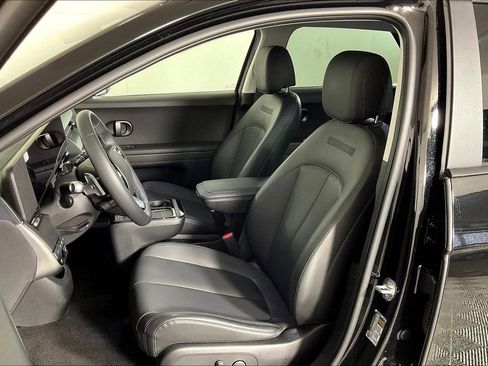 Used 2025 Hyundai Ioniq 5 SEL image 23