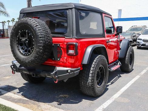 Used 2018 Jeep Wrangler Sport AWD/4WD image 13