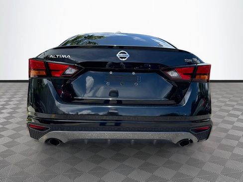 Used 2019 Nissan Altima 2.5 SR FWD image 7