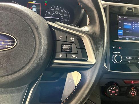 Used 2019 Subaru Crosstrek 2.0i Premium w/ Eyesight System image 22