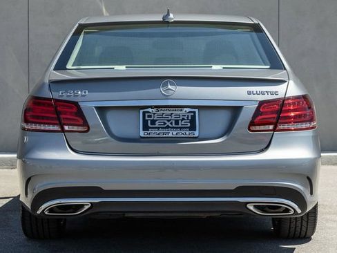 Used 2014 Mercedes-Benz E 250 BlueTEC Sedan image 4