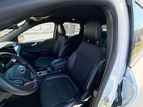 Used 2023 Ford Escape ST-Line w/ Tech Pack #1 image 12