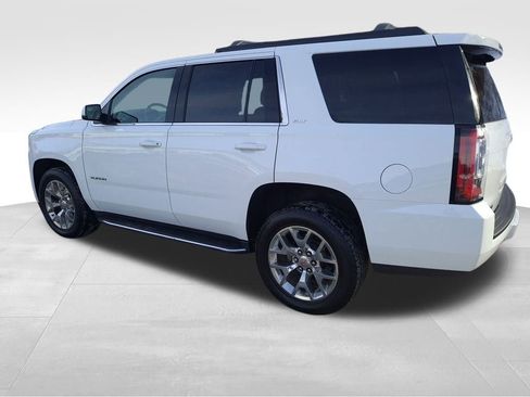 Used 2020 GMC Yukon SLT image 3