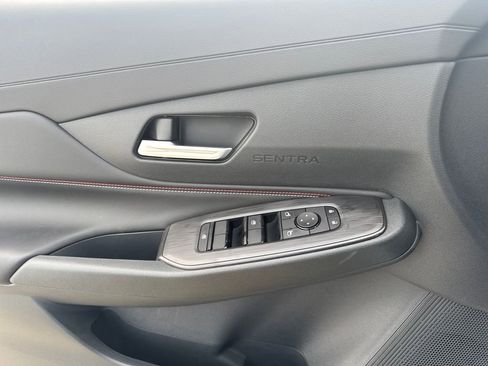 New 2026 Nissan Sentra SR w/ SR Premium Package image 18