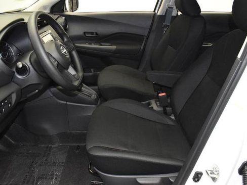 Certified 2025 Nissan Kicks Play S FWD image 11