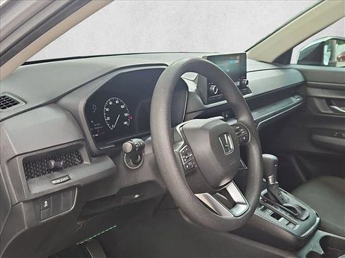 Used 2023 Honda CR-V LX image 9