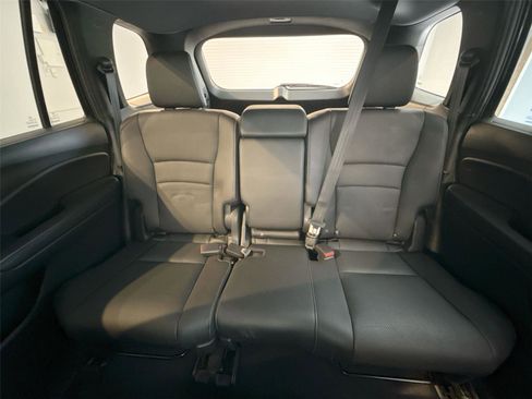 Used 2023 Honda Passport EX-L image 24