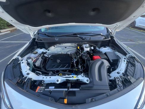 Used 2025 Buick Encore GX Preferred image 32