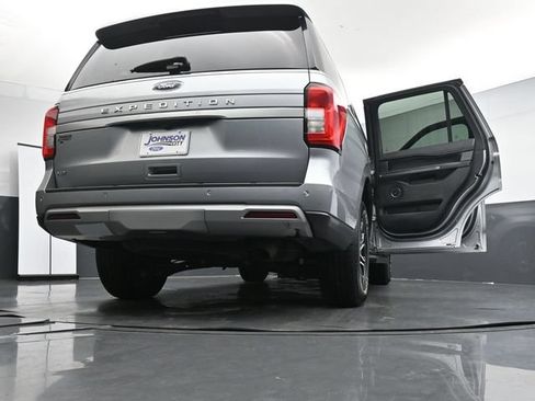 Used 2024 Ford Expedition XLT AWD/4WD image 42