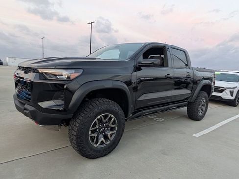 New 2026 Chevrolet Colorado ZR2 AWD/4WD image 3