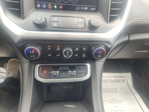 Used 2023 GMC Acadia SLE w/ Driver Convenience Package image 24