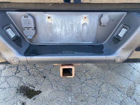 Used 2018 Ford F150 XLT w/ Equipment Group 302A Luxury AWD/4WD image 4