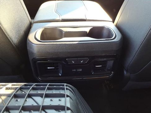 Used 2024 Chevrolet Silverado 2500 ZR2 image 17