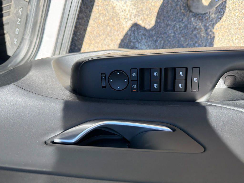 New 2026 Hyundai Kona Limited AWD/4WD image 10