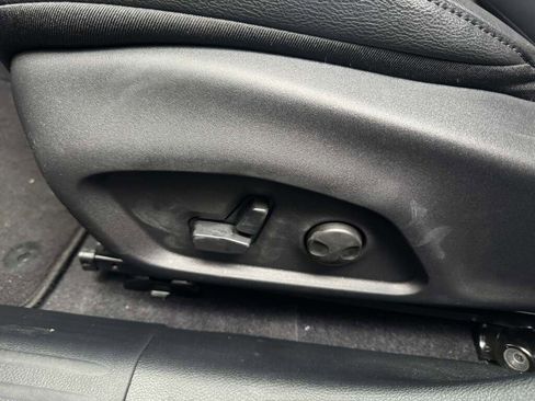 New 2026 Jeep Compass Limited image 19