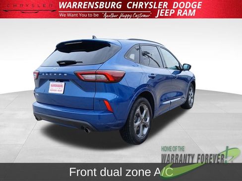 Used 2023 Ford Escape ST-Line FWD image 3