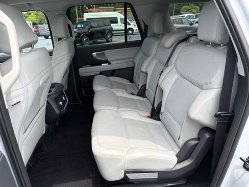 Certified 2025 Ford Expedition Max Platinum AWD/4WD image 21