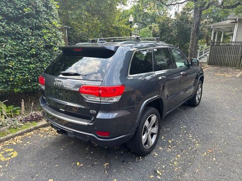 Used 2015 Jeep Grand Cherokee Overland w/ Advanced Technology Group AWD/4WD image 5