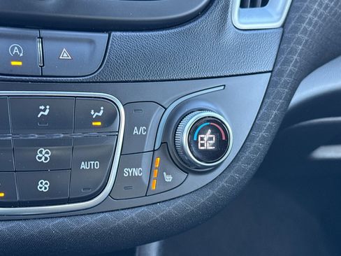 Used 2023 Chevrolet Malibu LT w/ Driver Confidence Package image 30