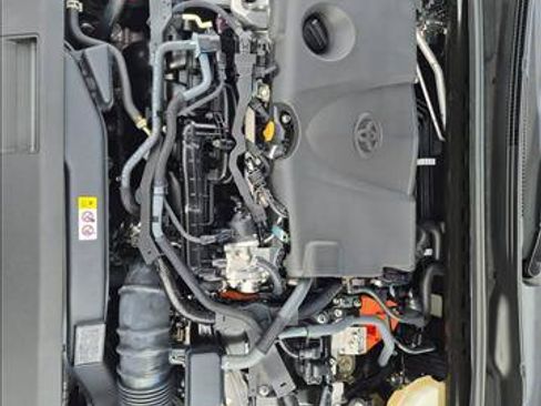 New 2026 Toyota Camry SE FWD image 15