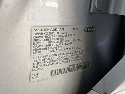 Certified 2023 Audi SQ5 Premium Plus w/ Premium Plus Package AWD/4WD image 25