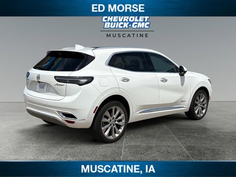 Certified 2022 Buick Envision Avenir w/ Technology Package II AWD/4WD image 5