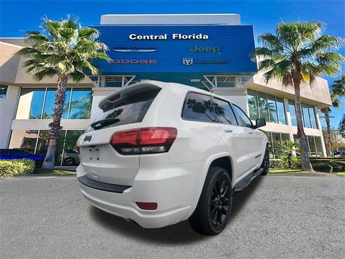 Certified 2020 Jeep Grand Cherokee Altitude image 5