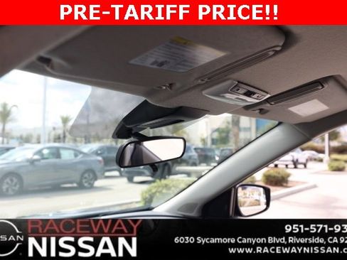 New 2025 Nissan Kicks Play S image 13