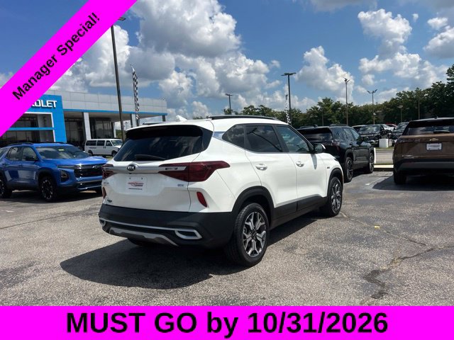 Used 2021 Kia Seltos EX AWD/4WD image 3