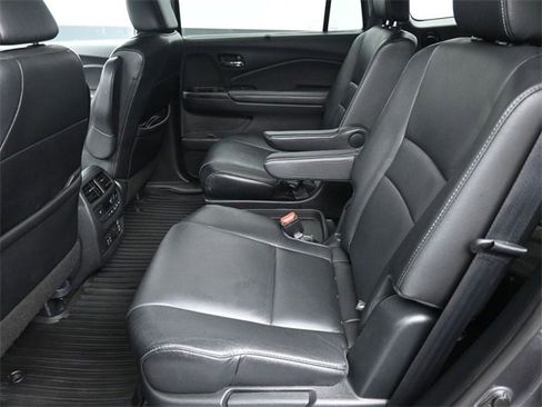 Used 2022 Honda Pilot Touring image 23