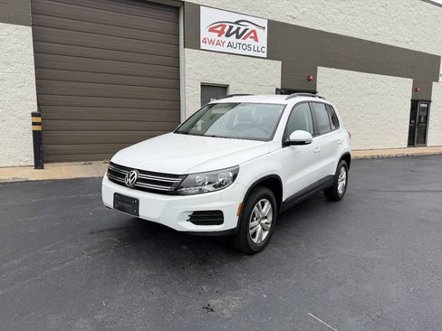 Used 2017 Volkswagen Tiguan S FWD image 2