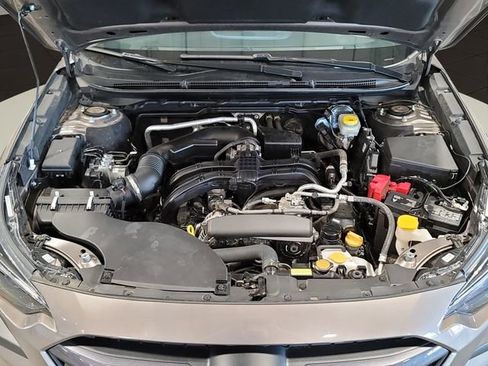Used 2024 Subaru Outback Premium AWD/4WD image 31