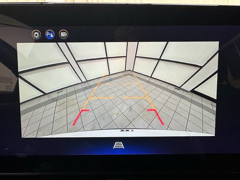 Certified 2025 Chevrolet Equinox LT FWD image 27