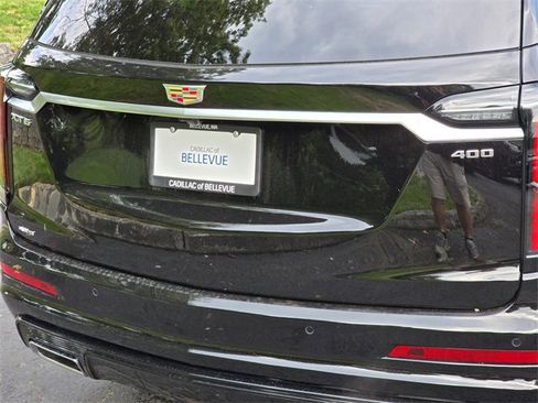 New 2025 Cadillac XT6 Sport image 13