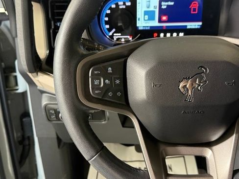 Used 2023 Ford Bronco Wildtrak AWD/4WD image 36