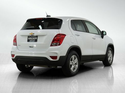 Used 2020 Chevrolet Trax LS w/ Tint and Cruise Package image 5