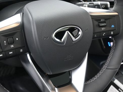 New 2026 INFINITI QX60 Sport image 13